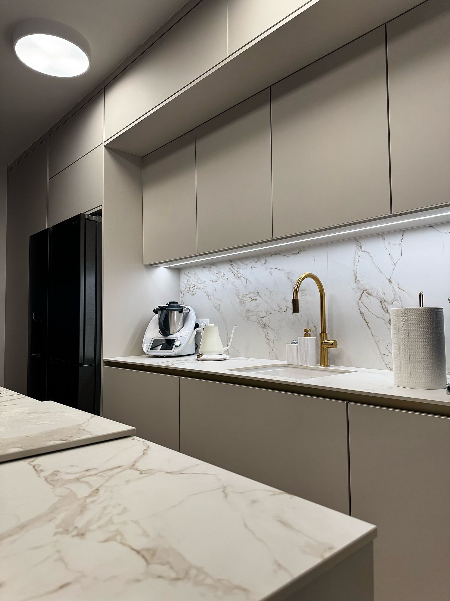 Dekton Entzo